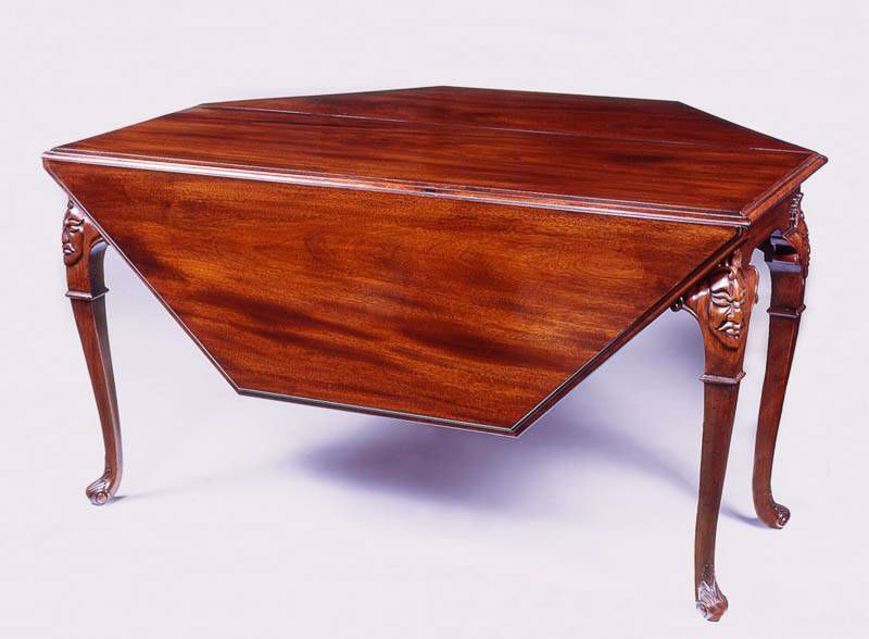 Picture of GEORGE II STYLE MAHOGANY DROP-LEAF TABLE